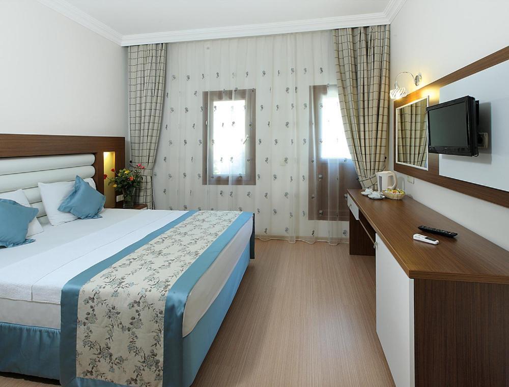 Hotel Ölüdeniz Habitación foto